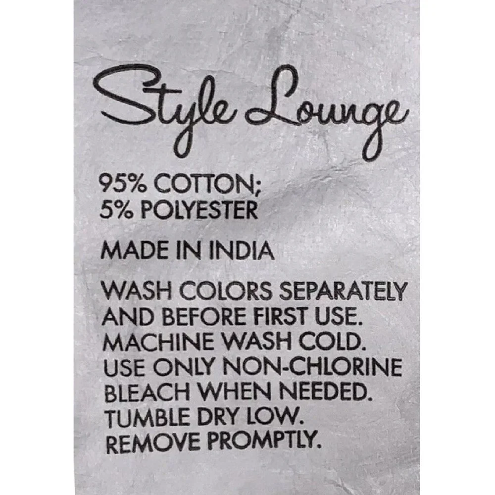 2 brand new Style Lounge 100% Cotton 27x54